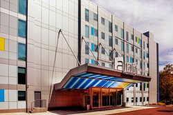  - Aloft Hotel LaGuardia East Elmhurst