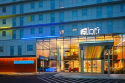  - Aloft Hotel LaGuardia East Elmhurst