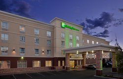  - Holiday Inn & Suites Kamloops