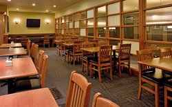  - Holiday Inn & Suites Kamloops