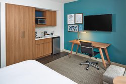  - Element Hotel Redmond