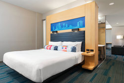  - Aloft Hotel Downtown Tampa