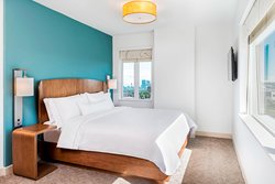  - Element Hotel Airport Calgary