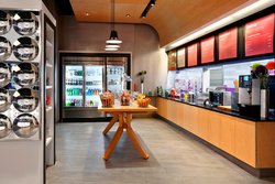  - Aloft Hotel University Calgary