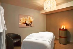  - Aloft Hotel University Calgary