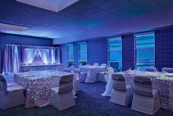  - Aloft Hotel University Calgary