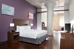  - Fairfield Inn & Suites by Marriott Downtown Dallas - I-30, Exits 45B & 46B