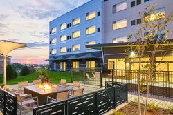  - Element Hotel West Des Moines - I-35, Exit 70