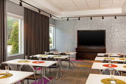  - Aloft Hotel Doral