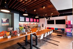  - Aloft Hotel Dadeland Miami