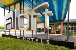  - Aloft Hotel Airport Philadelphia - I-95, Exit 13 & 15
