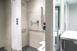  - Aloft Hotel Downtown Louisville - I-65, Exit 136C