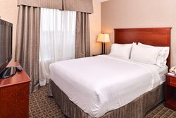  - Holiday Inn Express & Suites Rexall Edmonton