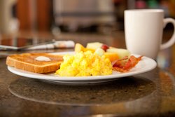  - Staybridge Suites Midtown Atlanta - I-75 & I-85, Exit 249D