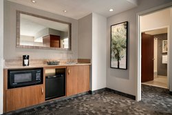  - Courtyard by Marriott Hotel Ewing