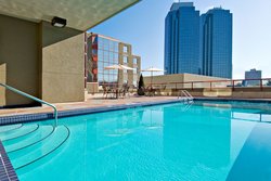  - Holiday Inn Express Metrotown Burnaby