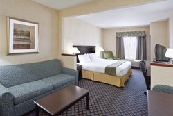  - Holiday Inn Express & Suites Sunbury