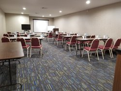  - Holiday Inn Express Birch Run - I-75, Exit 136