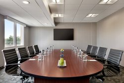  - Courtyard by Marriott Hotel McLean