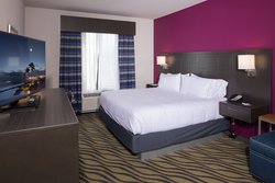  - Holiday Inn Express West Hutchinson