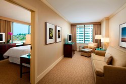  - Westin Hotel Bellevue - I-405, Exit 13A