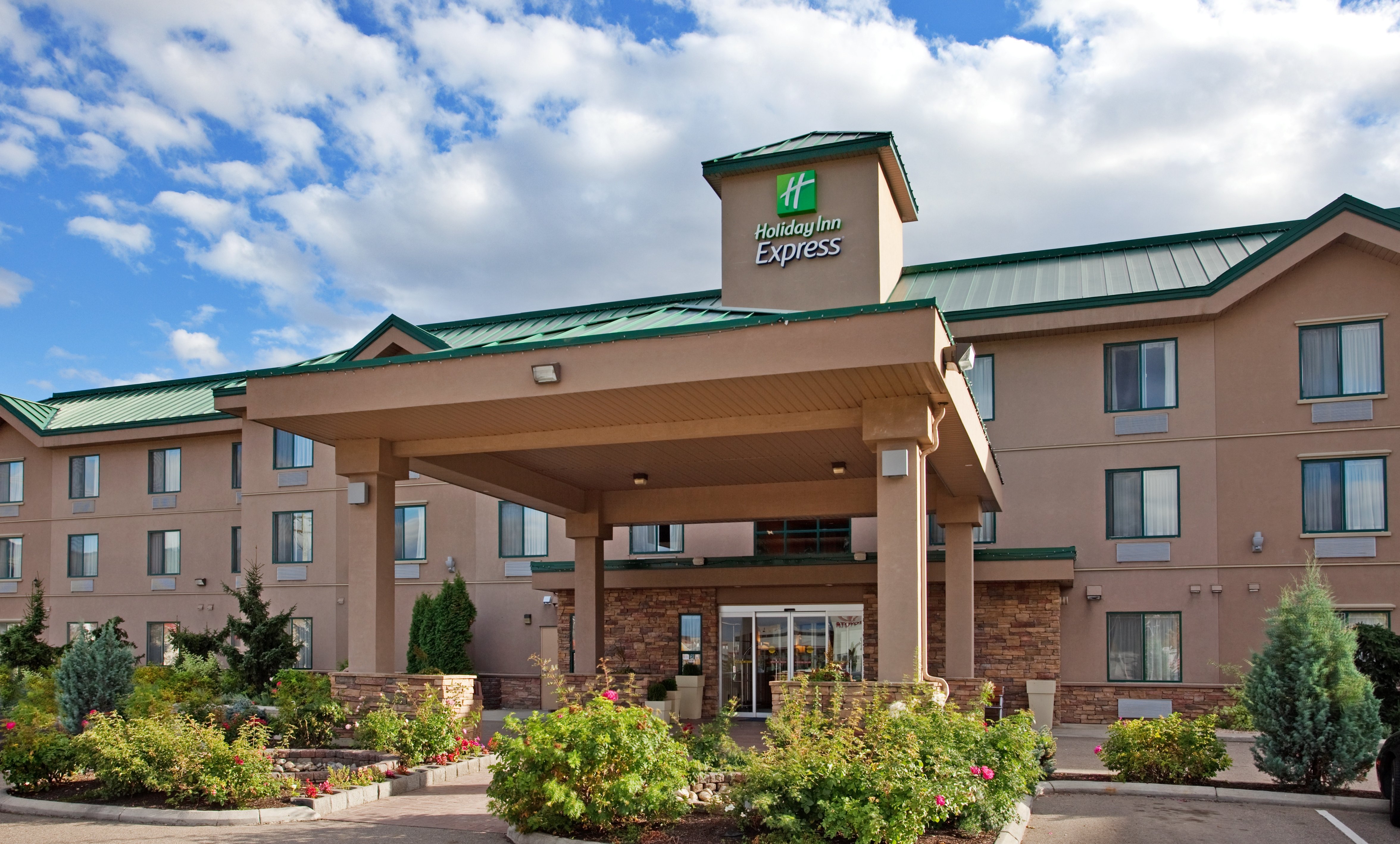 Holiday Inn Express welcomes you to beautiful Vernon BC