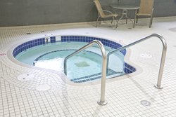  - Holiday Inn Express & Suites Vernon