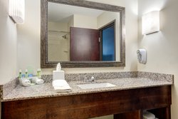  - Holiday Inn Express & Suites Raceland
