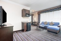  - Holiday Inn Express & Suites Raceland