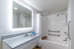  - Holiday Inn Express Prince Frederick