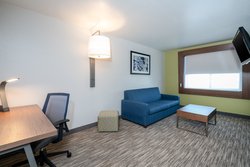  - Holiday Inn Express & Suites Elkins