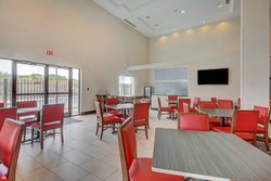 - Holiday Inn Express & Suites Busch Gardens Tampa