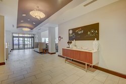  - Holiday Inn Express & Suites Busch Gardens Tampa