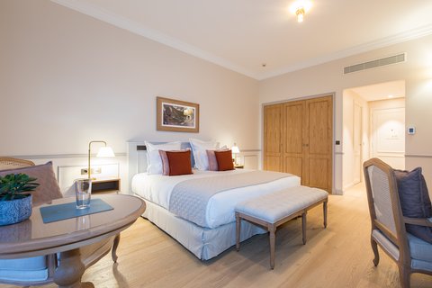 HOTEL CHAIS MONNET - Photo 5