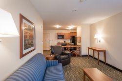  - Candlewood Suites Downtown Mobile - I-10, Exit 26B