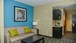  - Holiday Inn Express & Suites Cuero