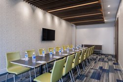  - Holiday Inn Express & Suites East Kelowna