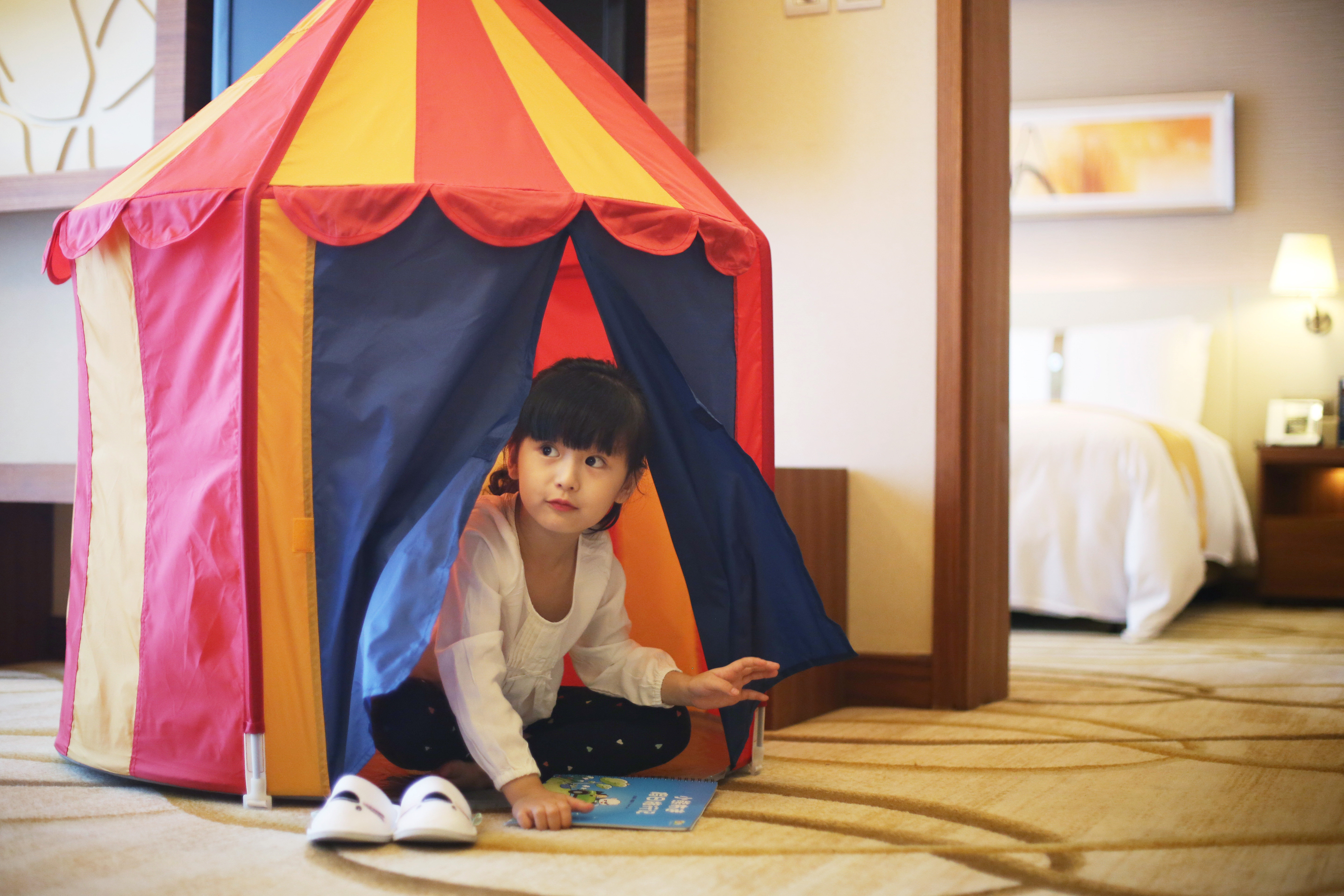 HOLIDAY INN SHAOXING BY IHG-guestroom-Suite.jpg