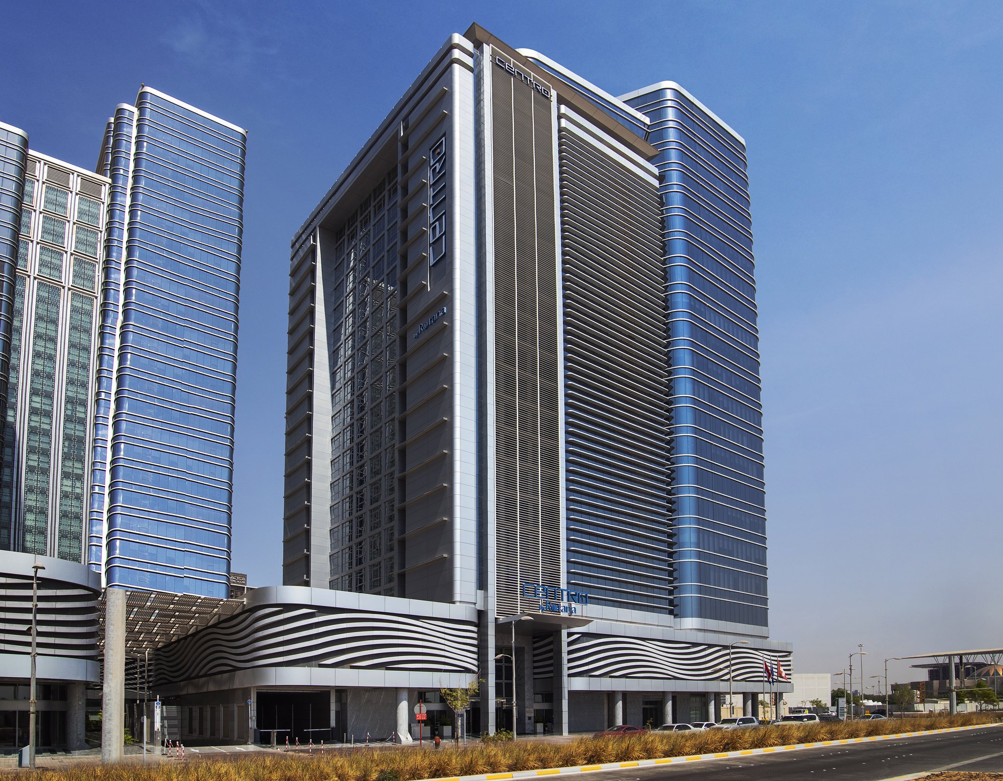 Center 3. Кентро. Hotel Centro Capital Centre Abu Dhabi. Rotana Centro Hotel Abu Dhabi. Абу Даби бизнес центр.