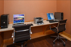  - Holiday Inn Express Breezewood - I-70, Exit 147