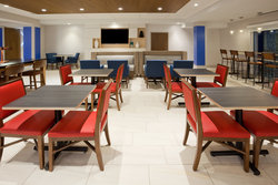  - Holiday Inn Express & Suites Downtown Des Moines