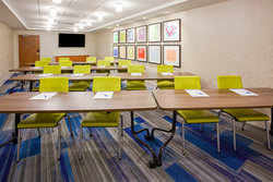  - Holiday Inn Express & Suites Downtown Des Moines