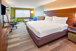  - Holiday Inn Express & Suites Downtown Des Moines