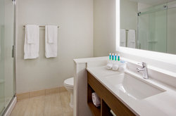 - Holiday Inn Express & Suites Downtown Des Moines