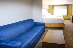  - Holiday Inn Express & Suites Hesperia - I-15, Exit 143
