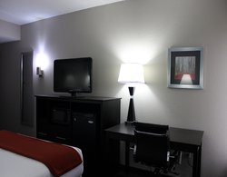  - Holiday Inn Express Forsyth - I-75, Exit 186