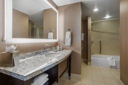  - Omni Providence Hotel - I-95, Exit 37A
