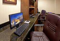  - Holiday Inn Express & Suites Cedar Hill