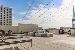  - Omni Hotel Downtown Louisville - I-65, Exit 136C