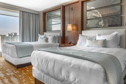  - Omni Hotel Downtown Louisville - I-65, Exit 136C